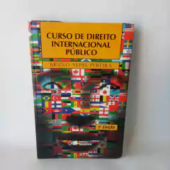 Livro Curso de direito internacional público - Bruno Yepes Pereira