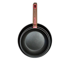 Set de 3 sartenes FOODE antiadherentes con mango de madera