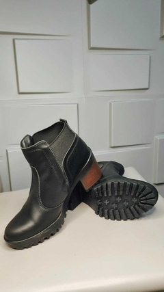 BOTA LAURA - Lis Calçados   
