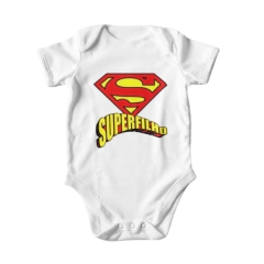 Kit Camiseta e Body Tal Pai Tal Filho(a) SuperPai SuperFilho(a) na internet
