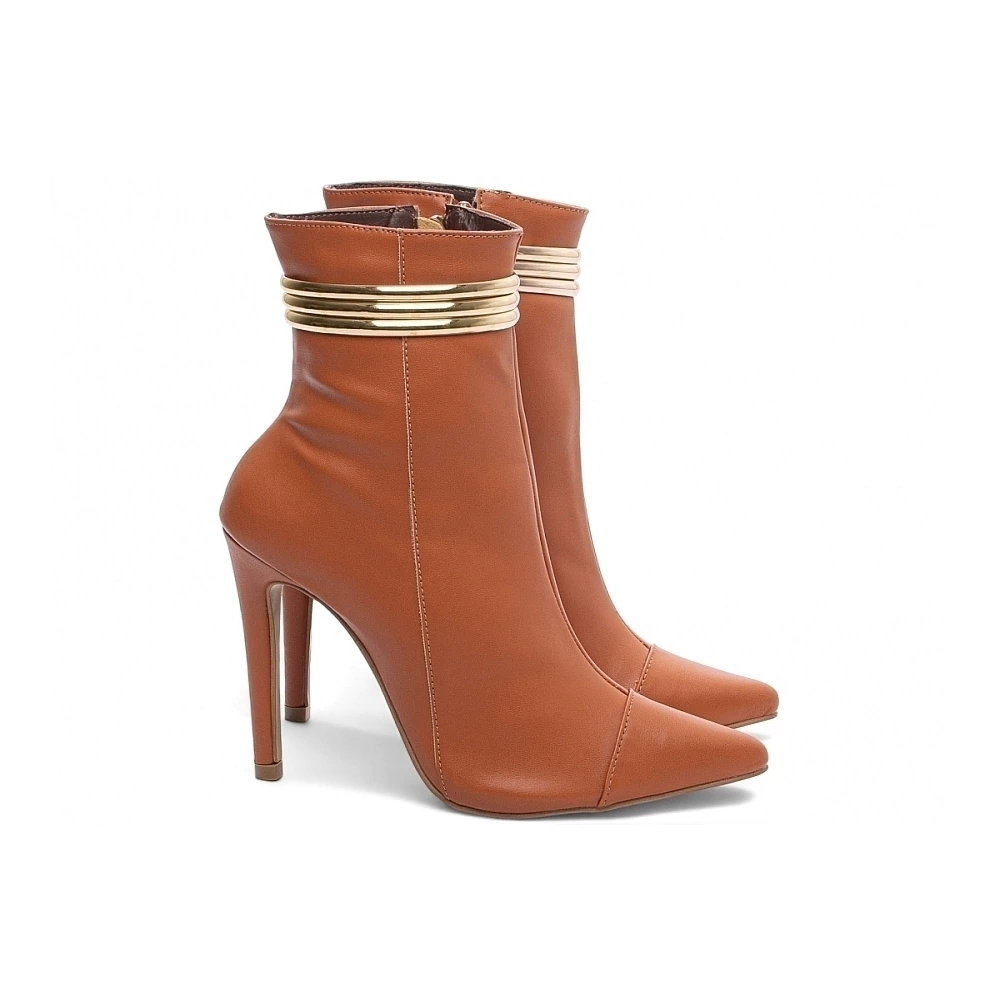 Bota Bico Fino Salto 12 Cano Médio Torricella 80014B