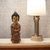 Escultura Buda em Pé Resina Detalhe Cobre Meditação - comprar online