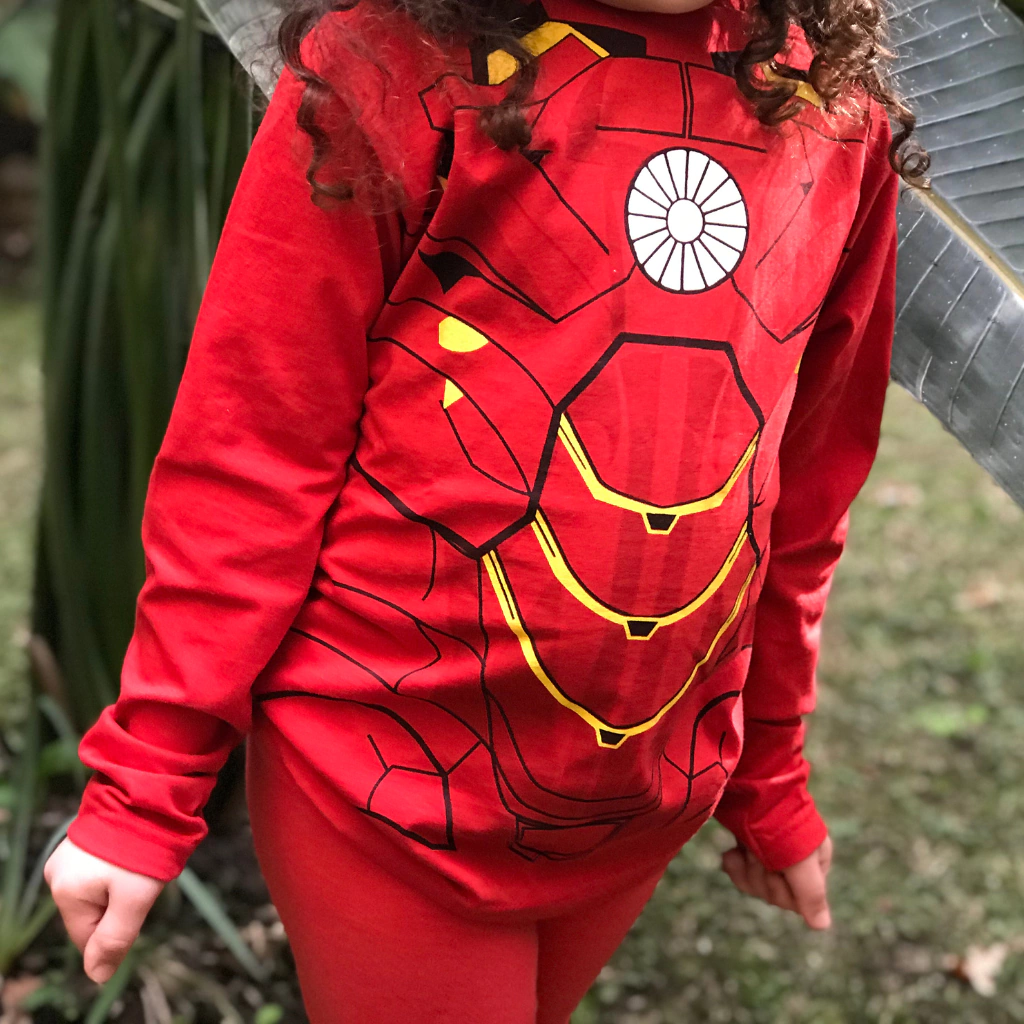 Remera Capucha Iron Man