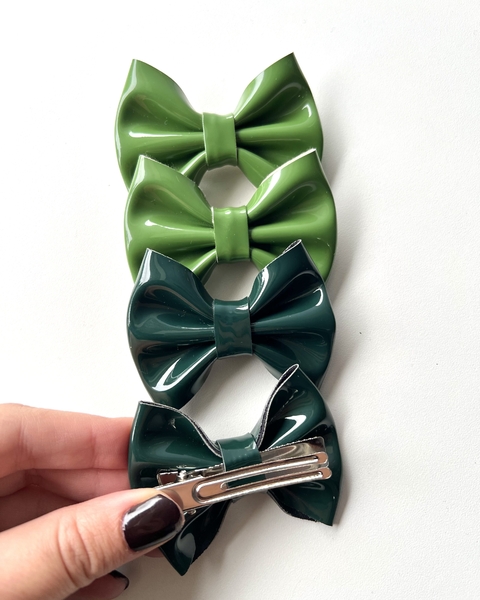 Kit 4 Laços Lonita P no Bico de Pato Tons Verde - BLACK MAIO - K-4-VP01-BM-VE - comprar online