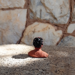 Escultura de Cerâmica - Bibiana (Miniatura) na internet