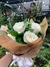 BUQUE 6 ROSAS BRANCAS - comprar online