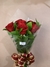 BUQUÊ 6 ROSAS RUSCUS - comprar online