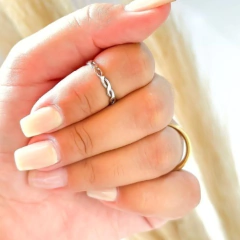 Anel Falange Torcido Aço Inox Prata Ref 1208