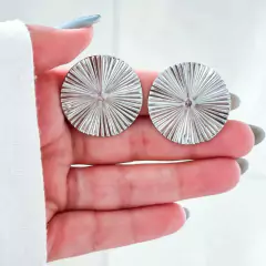 Brinco Redondo Leque Aço inox Prata