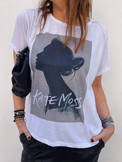 Remera Estampa Moss - comprar online