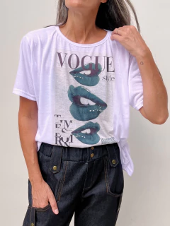 Remera Estampa Kiss - comprar online