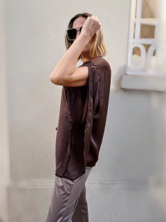 Blusa Kenia Chocolate en internet