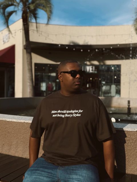 The Men should apologize Tee - One Direction version - comprar online