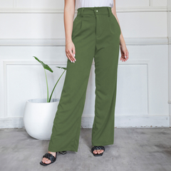 Pantalón sastrero verde con corte elegante, ideal para ocasiones formales.
