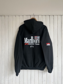 buzo marlboro negro