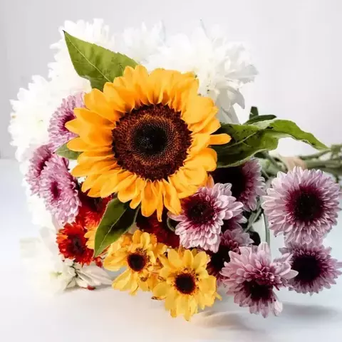 Buquê de Flores do Campo e Girassol