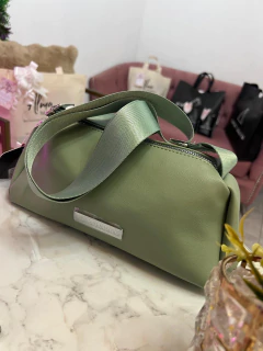 Bandolera kuromi Agarrate Catalina