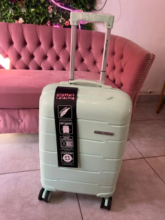 Valija Carry On Agarrate Catalina 20" - Carry On en internet