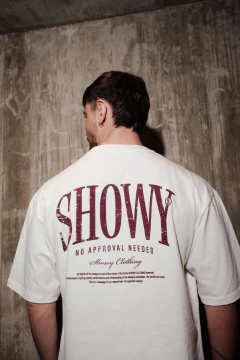 REMERA SHOWY NO APPROVAL VINT CREMA en internet