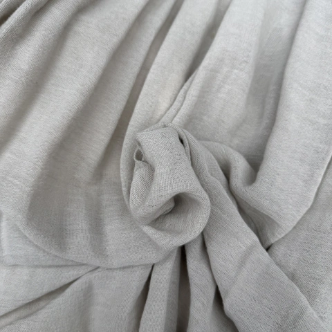 Gasa arrugada premium 2,60m de ancho | Gris perla