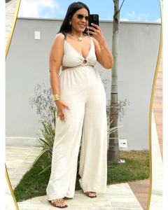 Macacão Plus Size Tiana - comprar online