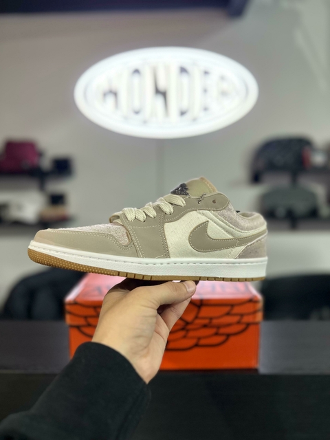 ZAPAS JORDAN 1 LOW CREAM - comprar online