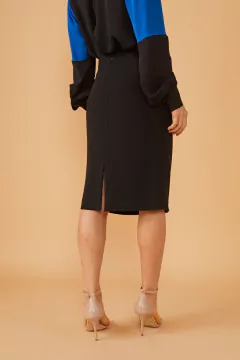 Saia Midi Armani Preta - Empório Oportunidade do Bem