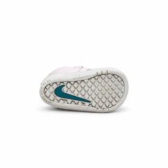 Tênis infantil Nike - Empório Oportunidade do Bem