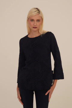 Camisa Carolina Herrera na internet