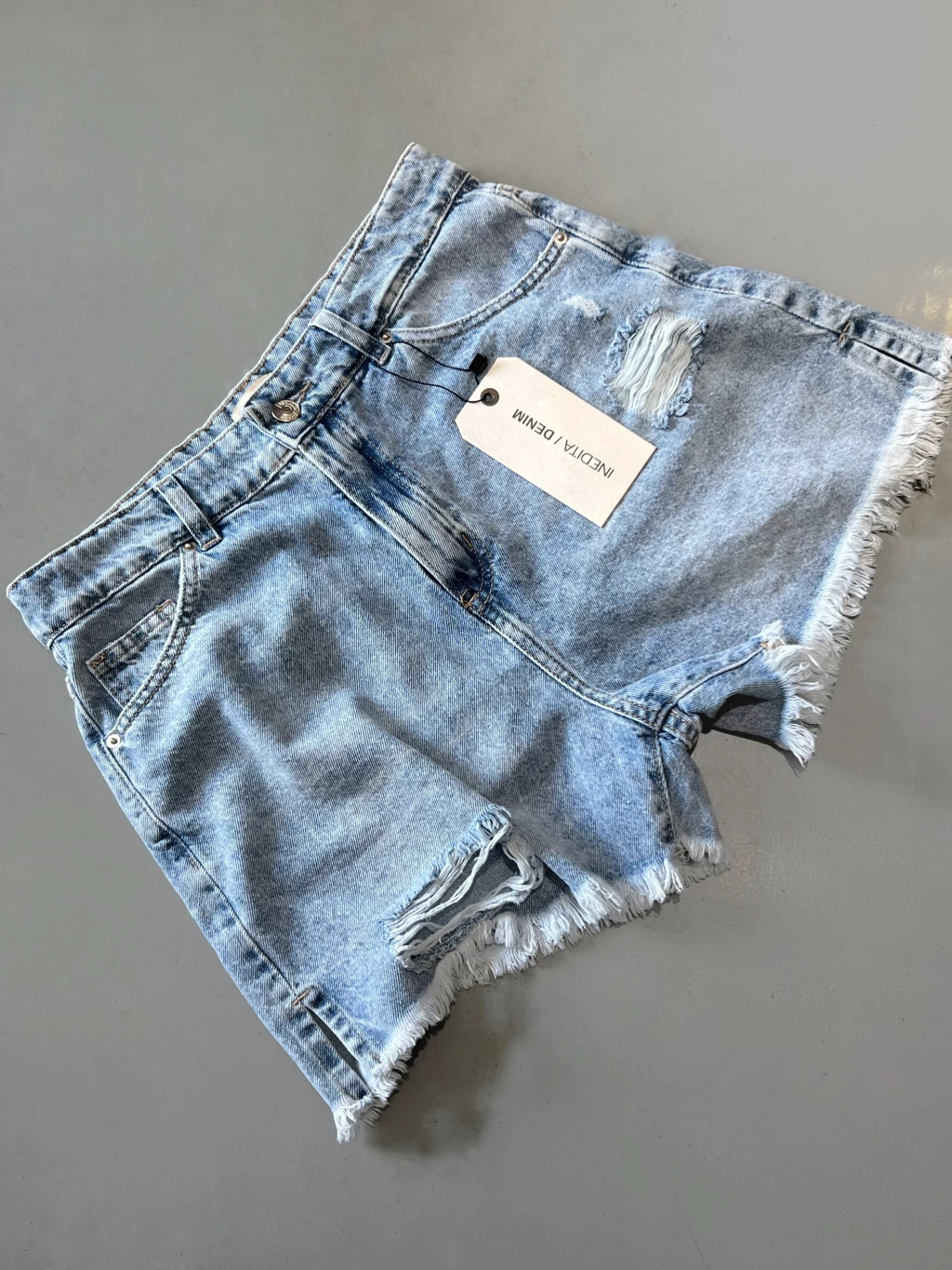 Short Inedita