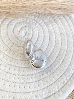 Brinco Botão Gota Folheado a prata 925 na internet