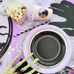 Plato Negro Con Borde Plateado - comprar online