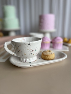 Taza + Bandeja Gota Cerámica Multicolor Pastel - comprar online