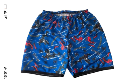 Short urbano hombre araña spiderman