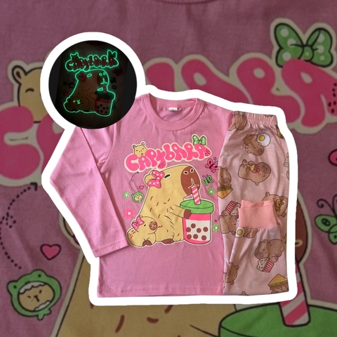 Pijama largo CAPIBARA brilla en la oscuridad - comprar online
