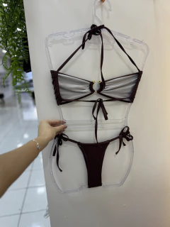 Biquíni Fivela Marrom na internet