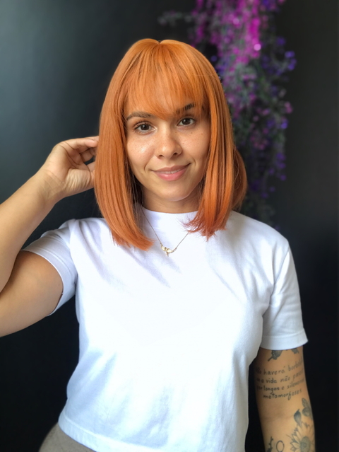 Wig Lili Fibra Premium Liso Com Franja 30cm - comprar online