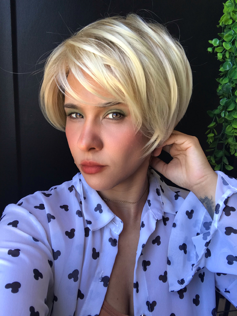 Wig Luara Fibra Premium Lisa Curta