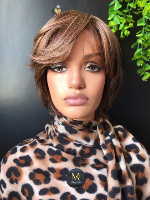 Wig Fabi Fibra Premium Liso com franja 25cm - comprar online