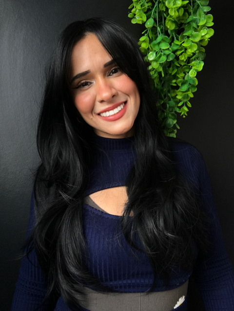 Wig Betina Fibra Premium Liso com franja 60cm