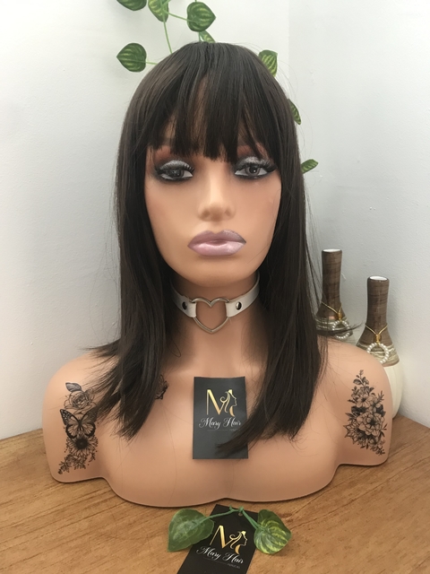 Wig Kamila Fibra Premium Lisa Com Franja 40cm