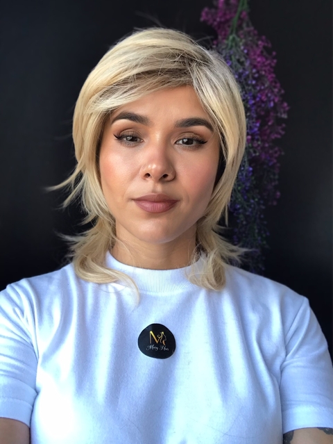 Wig valquiria Fibra Premium Liso Com Franja 35cm - comprar online