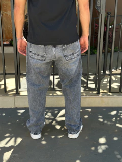 CALÇA RETA DENIM - GRAFITE - comprar online