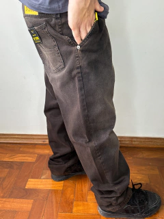 CALÇA BAGGY - PRETO COM DETALHES MARROM na internet