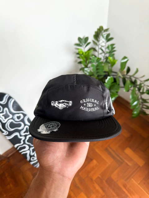 BONÉ FIVEPANEL CHRONIC “DRAGON” - PRETO
