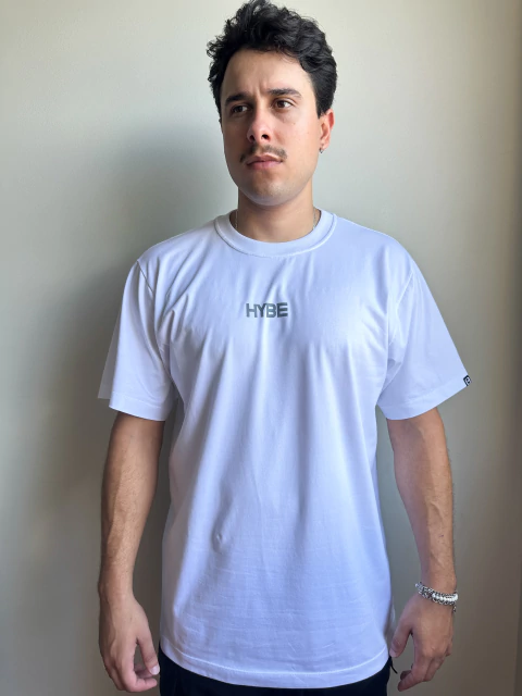 CAMISETA HYBE “LOGO” - BRANCA