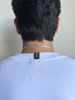 CAMISETA HYBE “LOGO” - BRANCA na internet