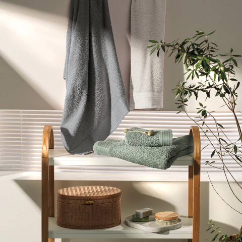 Toalla Suave 100% Algodón Premium 500 grs/m² Lisa con Guarda de Jean Cartier - comprar online