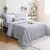 Cama Queen Size con kit de 7 piezas matelaseado gris de Jean Cartier