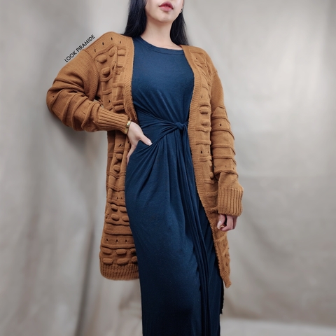 Cardigan Tricô Longo Furo Marrom - comprar online